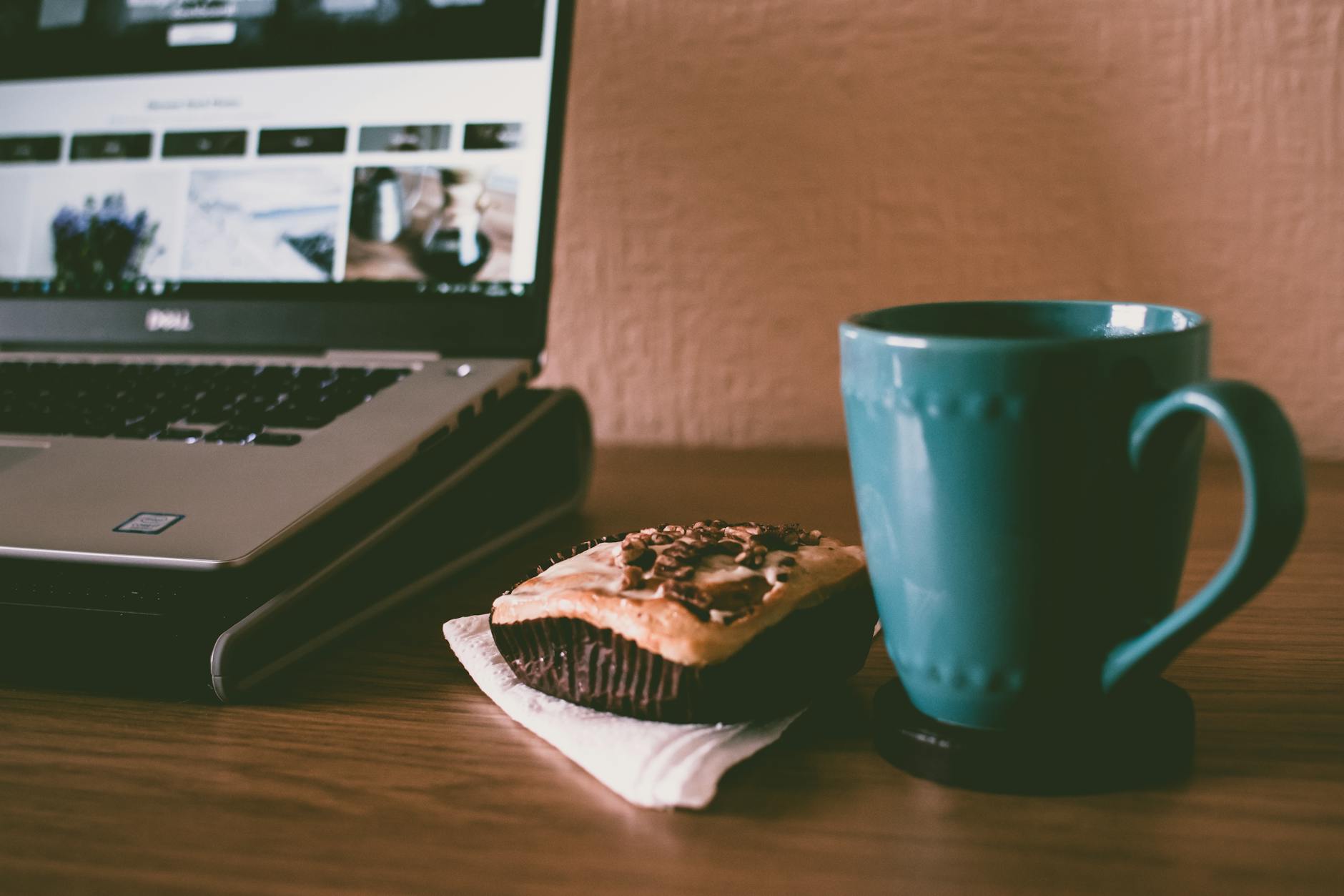 how to start freelance work online