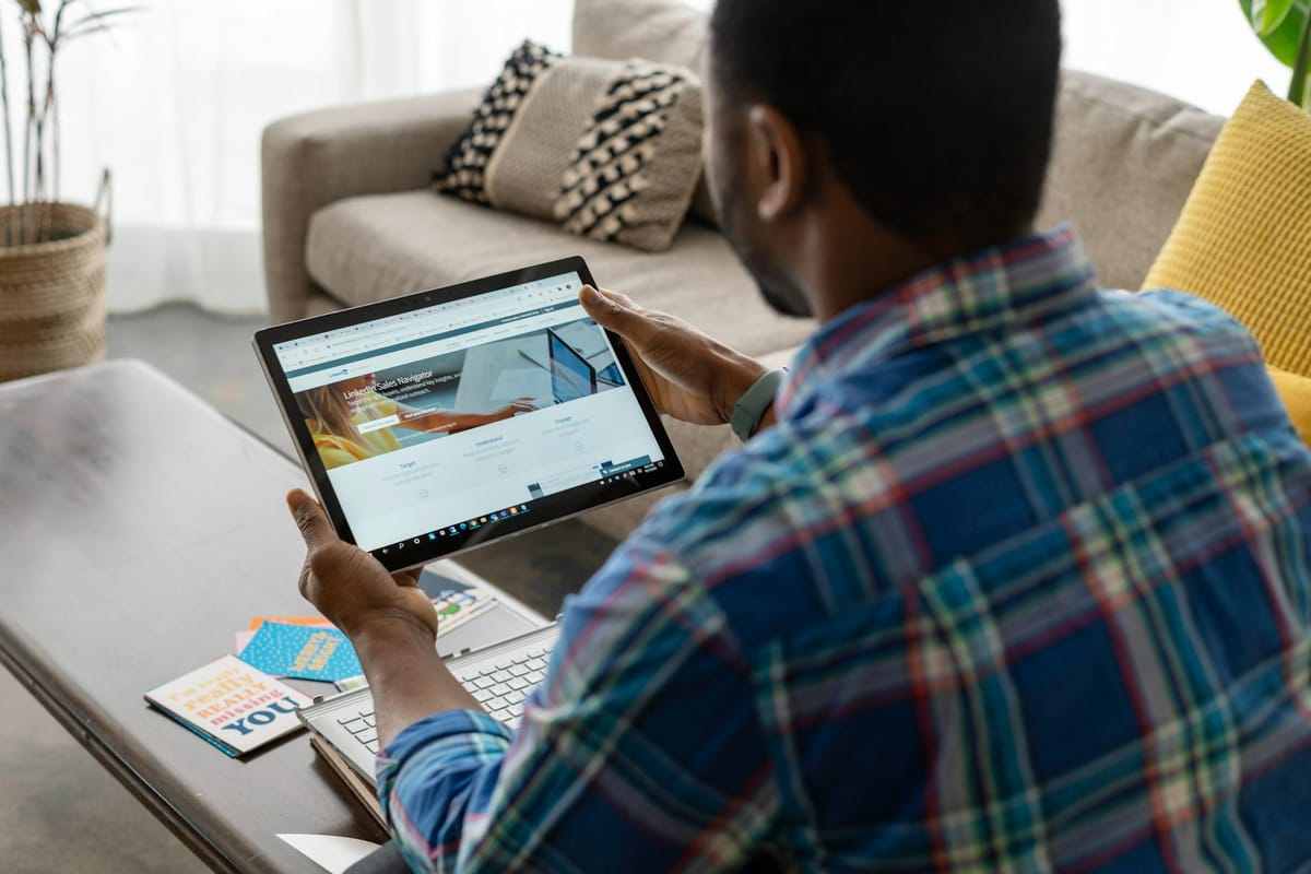 Linkedin Profile Examples For Job Seekers: The Complete Guide